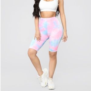 Fashion nova Tie Dye Biker Shorts - Pink/Blue